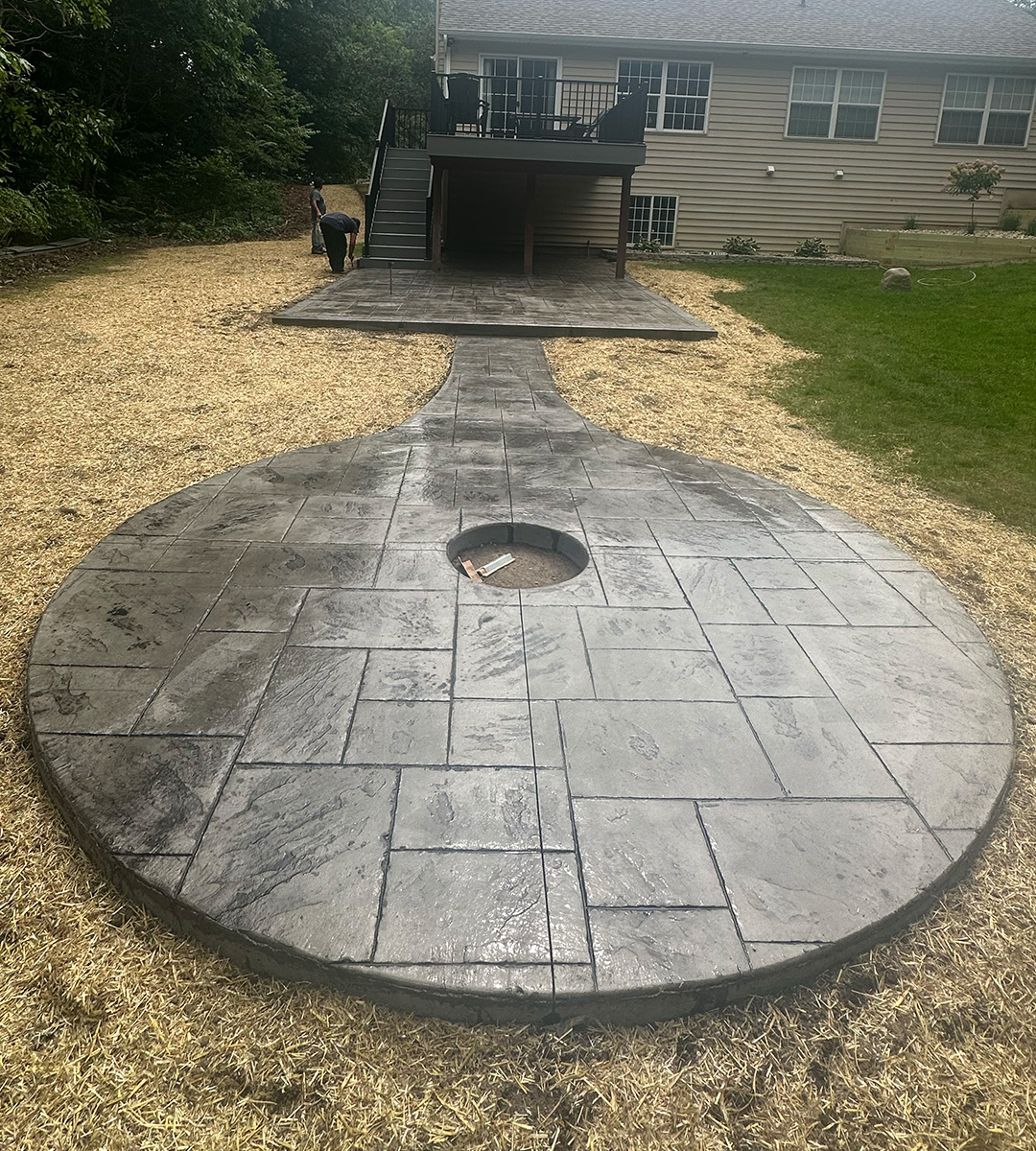 finished-patio concrete patio